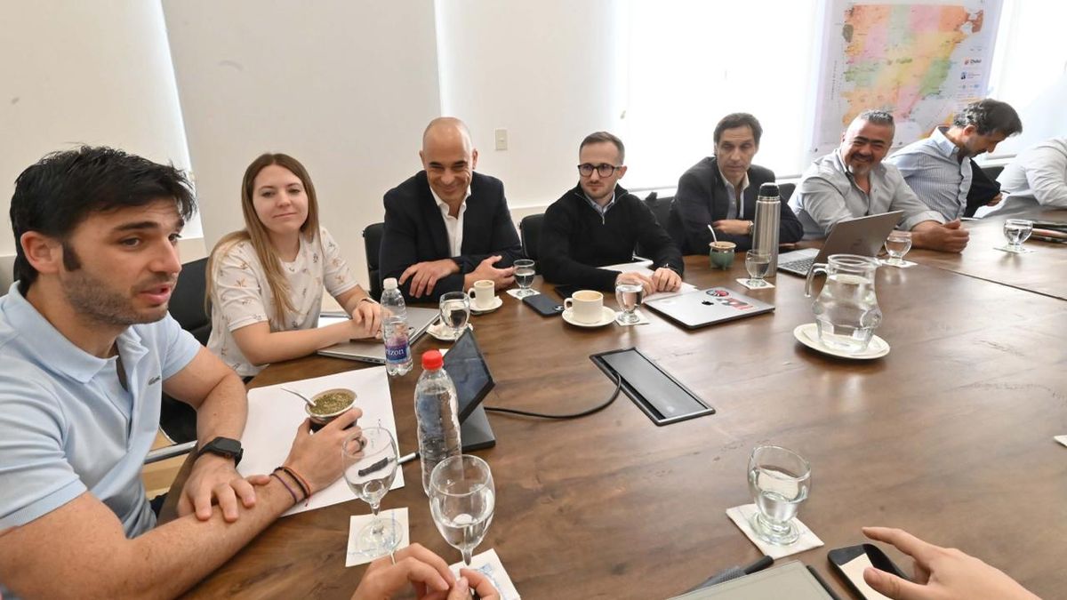 Ignacio Torres metió cambios en su gabinete y Gustavo Sáenz confirmó que también renovará su equipo