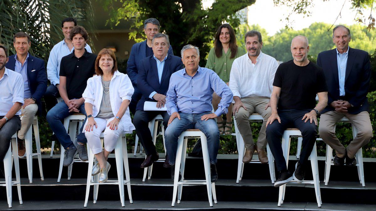 JxC acusó a Alberto Fernández y a Cristina Kirchner de ser "los únicos responsables del descalabro"