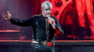 Si bien desde Rammstein desmintieron estas acusaciones, los integrantes de la banda afirmaron a través de un posteo en la red social Instagram que las toman muy en serio.