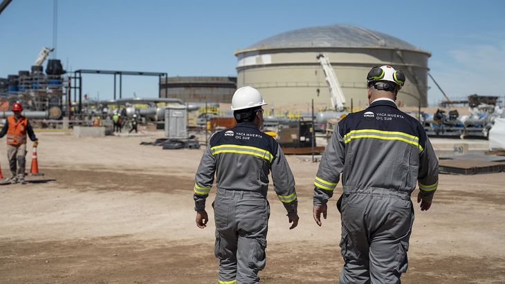 Los responsables del VMOS apuntan a que el oil in –el primer llenado del oleoducto desde Vaca Muerta- se produzca en enero de 2027. Los responsables del VMOS apuntan a que el oil in –el primer llenado del oleoducto desde Vaca Muerta- se produzca en enero de 2027.
