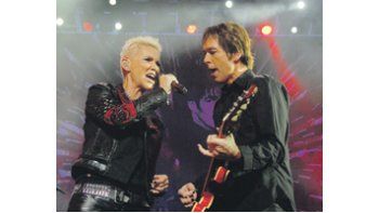 Más apagados que en sus años de gloria (los 90), Marie Frediksson y Per Gessle ofrecieron un show profesional, con una buena dosis de temas del pasado, que entusiasman al público.