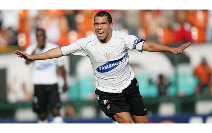 Corinthians quiere repatriar a Tevez.