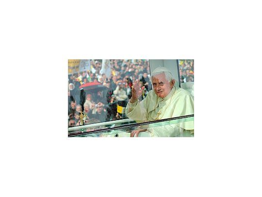 Benedicto XVI en su cuarto día de peregrinaje, calificó la visita como maravillosa