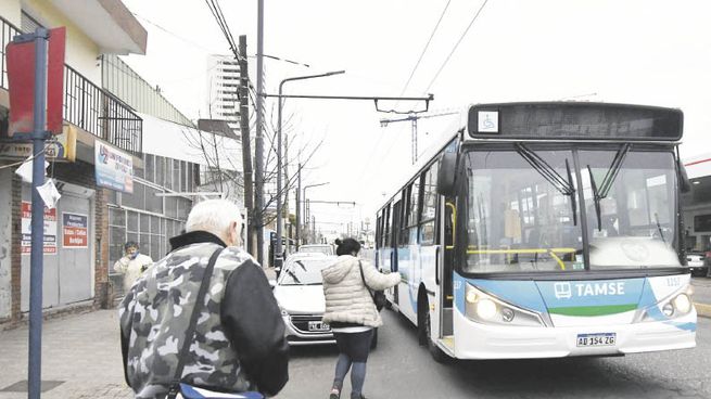 Incentivar a las provincias y municipios a aportar al sistema de transporte de pasajeros.
