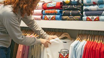 China sigue siendo el principal proveedor de ropa importada, representando el 80% del volumen total de importaciones.