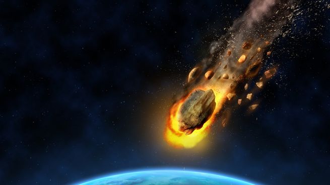Avverte che il pericolo asteroide si sta dirigendo verso la Terra