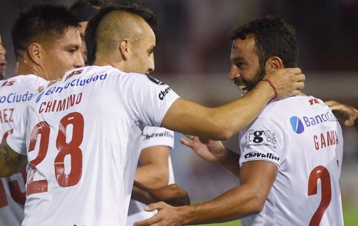 huracan y una goleada que llego demasiado tarde