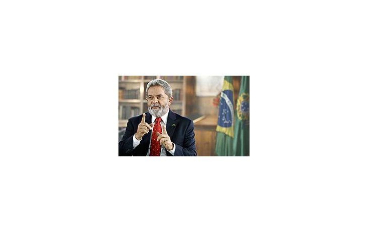 Lula espera implementar la primera parte del plan para extender banda ancha en todo Brasil antes de 2010.