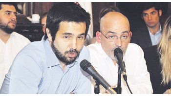 Porteños. Martín Mura y Alejandro García, ayer en la Legislatura.