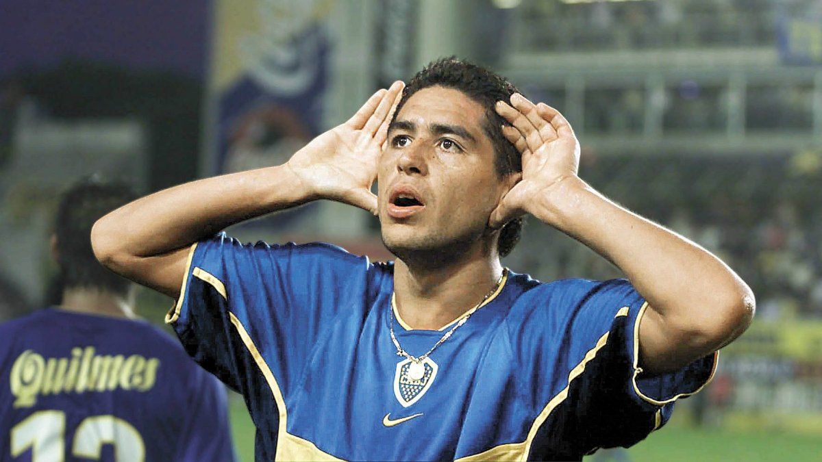 The story behind the Riquelme gigio mole: 24 years after the celebration that challenged power and toured the world