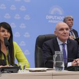 Al igual que Espert, Villaverde tiene vínculos con el narcoempresario, Fred Machado. Al igual que Espert, Villaverde tiene vínculos con el narcoempresario, Fred Machado.