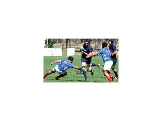 Ensayo en Cuyo. Los Jaguares vienen de jugar un encuentro amistoso en tierras mendocinas. La última escala antes del viaje será Tucumán.