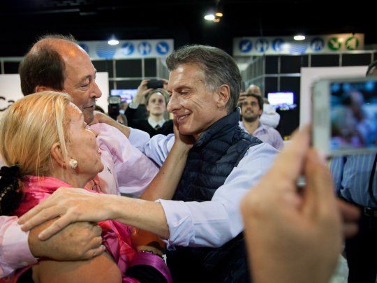 Macri Sanz Carrió.jpg