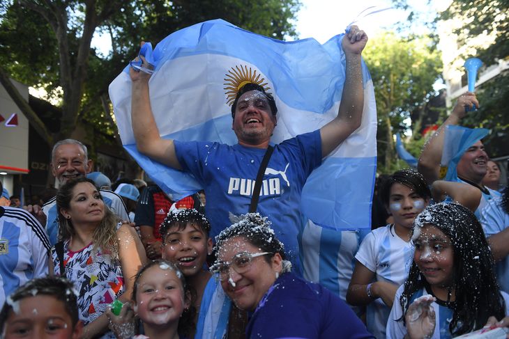 Hinchas argentina Croacia  (15).jpg