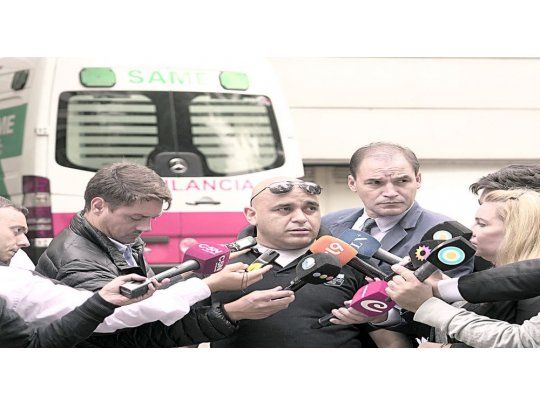Testimonios. Vecinos y familiares de las víctimas aseguraron que la Policía no tomó cuidados a la hora de efectuar los disparos.