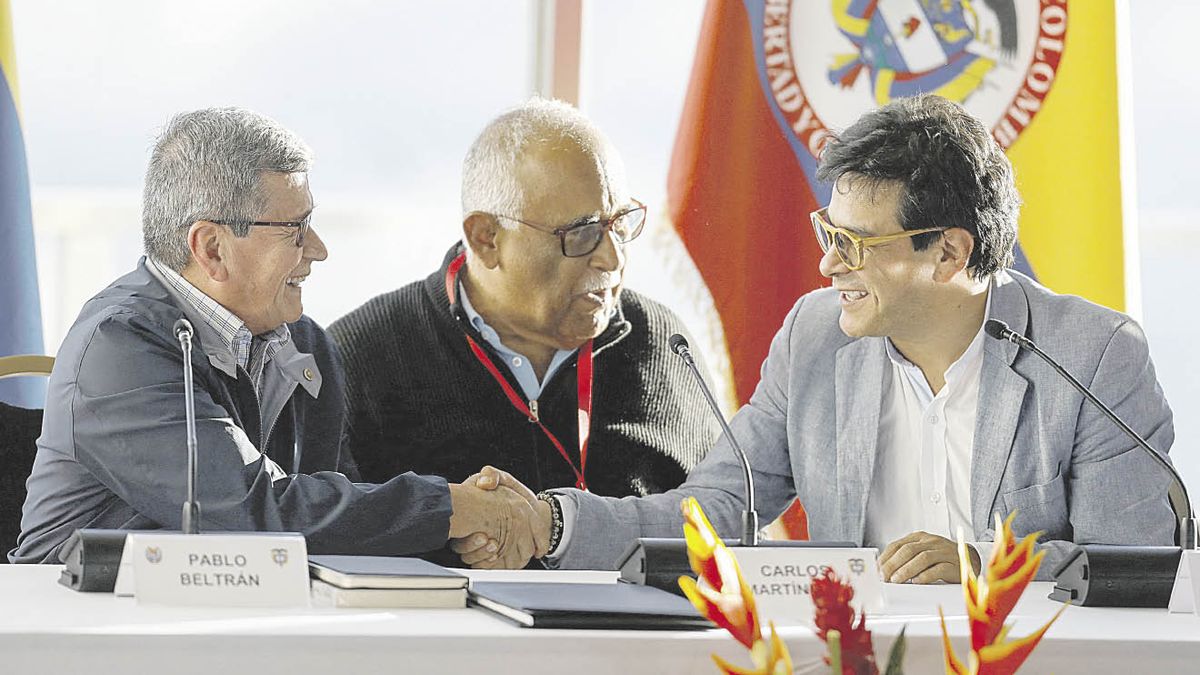 Colombia tries another step towards peace by resuming dialogue with the ELN guerrilla