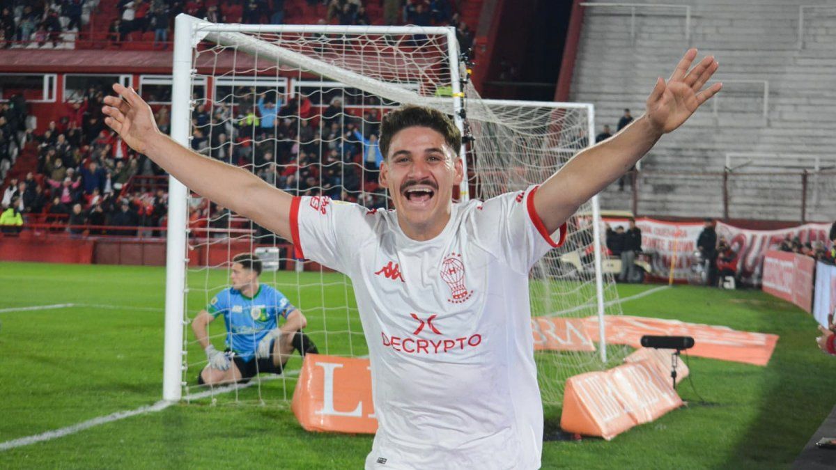 Huracán beat Banfield and left the relegation red hot