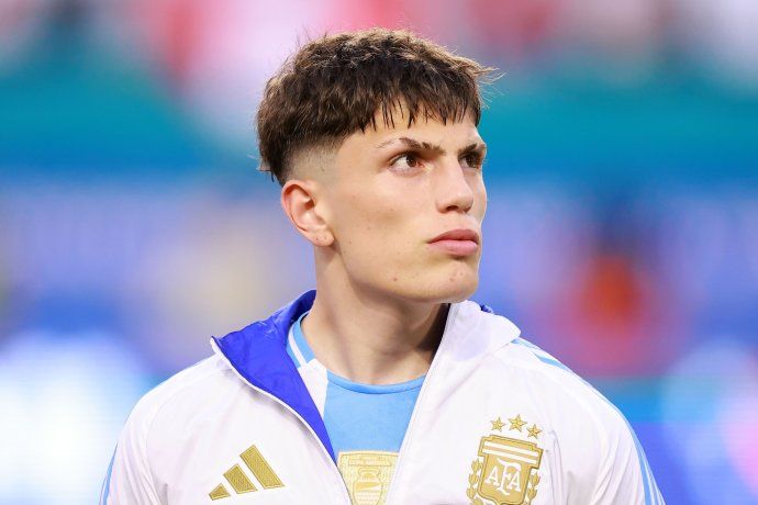 Garnacho necesita destacarse en el Chelsea para disputar la Copa del Mundo. Garnacho necesita destacarse en el Chelsea para disputar la Copa del Mundo.