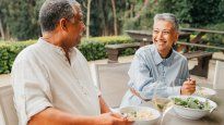 A partir de los 50 años de edad, hay que cuidar el cuepo con mayor precisión en los alimentos.