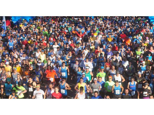 La inflación también alcanza a los runners: las carreras, hasta un 32% más cara
