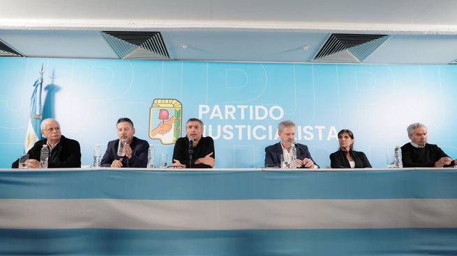 La convocatoria al Congreso fue impulsada por Máximo Kirchner, en su rol de presidente del PJ bonaerense, en medio de definiciones clave para el cierre de alianzas y candidaturas.