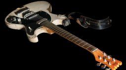 Guitar. Guitar.