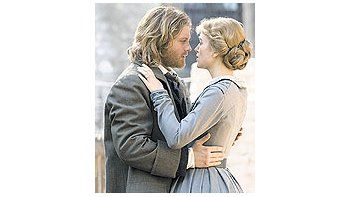 ámbito.com | Michael Pitt y Keira Knightley en la tediosa «Retrato de amor».