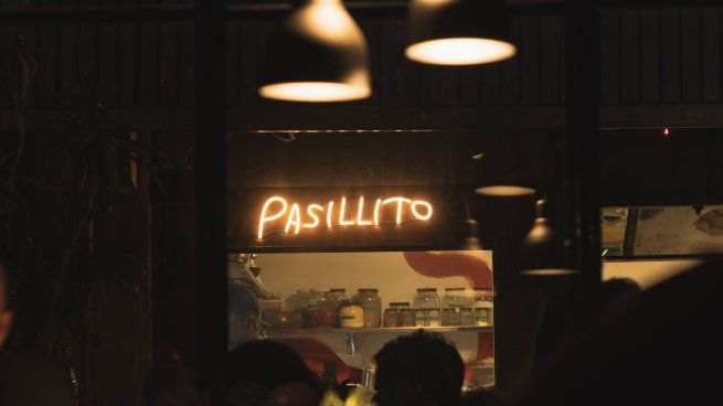 Pasillito, ubicado en&nbsp;&nbsp;Gorriti 4391, Palermo. Instagram: @pasillitobar