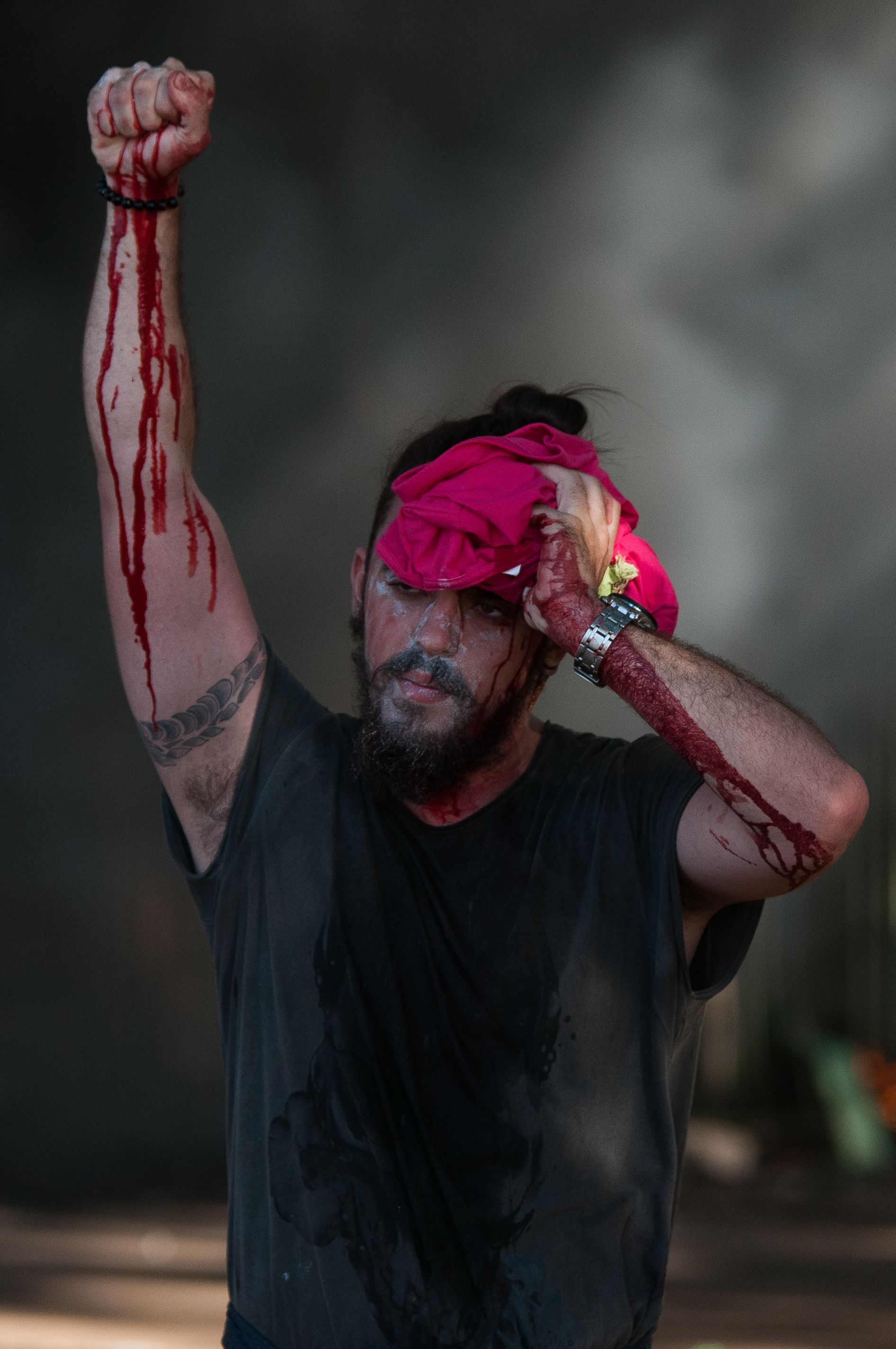 Masiva marcha contra Temer terminó con ministerios quemados y una fuerte represión en Brasilia (foto 5)