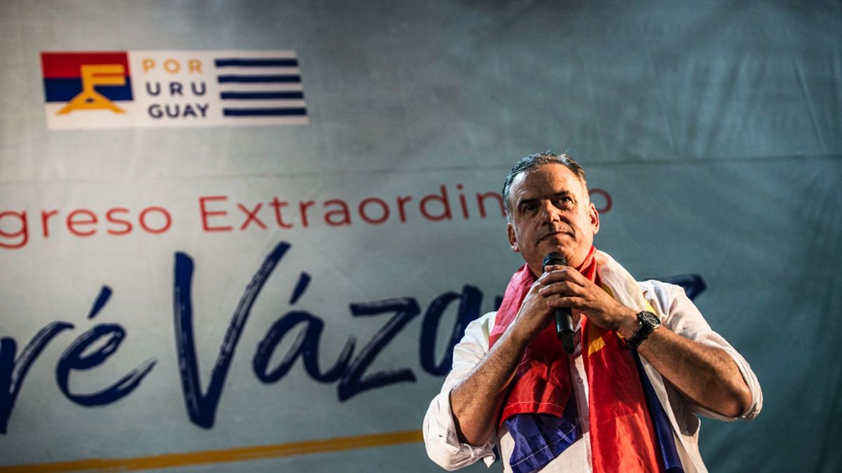 Yamandú Orsi said that the government is recognizing failures when campaigning with security