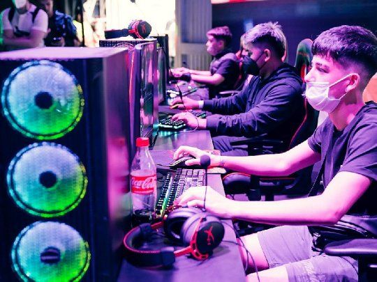La app Belo permite comprar saldo en dólares para Steam y otras plataformas, ofreciendo a los gamers argentinos un ahorro cercano al 30%.