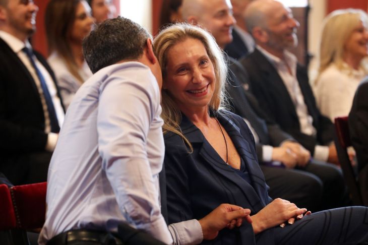 Karina Milei y Martín Menem recibieron a diputados y senadores electos por La Libertad Avanza. Karina Milei y Martín Menem recibieron a diputados y senadores electos por La Libertad Avanza.