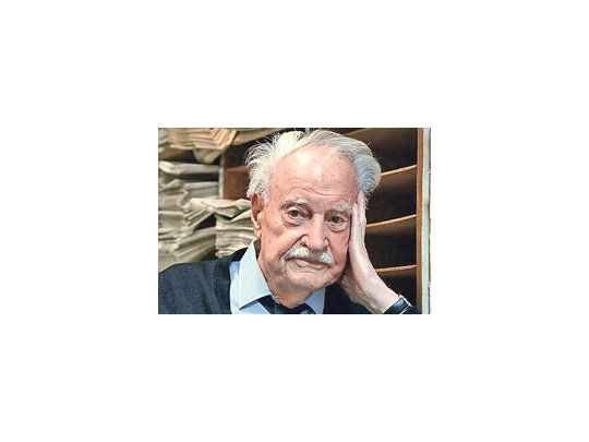 Maurice Nadeau, fallecido el domingo a los 102 años, se declaraba “muy orgulloso” de algunos de los autores que publicó, como Henry Miller, que le dio la totalidad de su obra. “Pero Malcom Lowry fue mi mayor descubrimiento”, confesaba.