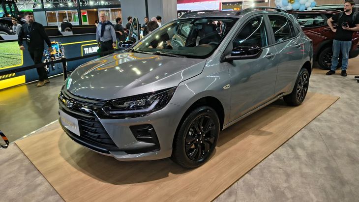 Desde la marca lo posicionan como un complemento dentro de la gama SUV, ocupando un lugar intermedio para quienes no buscan un utilitario deportivo tradicional pero sí una estética similar. Desde la marca lo posicionan como un complemento dentro de la gama SUV, ocupando un lugar intermedio para quienes no buscan un utilitario deportivo tradicional pero sí una estética similar.