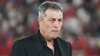 El técnico de Newells Frank Kudelka protagonizó un accidente de tránsito en Rosario El técnico de Newells Frank Kudelka protagonizó un accidente de tránsito en Rosario