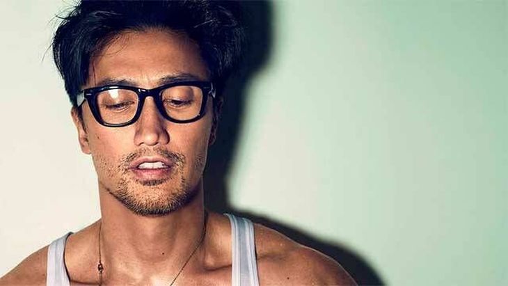 Chuando Tan se mantiene como un joven de 20 años gracias a eficaces métodos de cuidado personal. Chuando Tan se mantiene como un joven de 20 años gracias a eficaces métodos de cuidado personal.