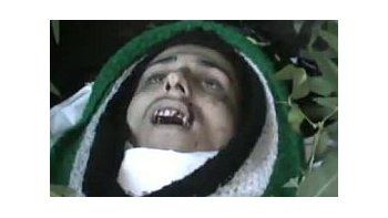 El velatorio de un civil sirio asesinado por las tropas de Al Asad.