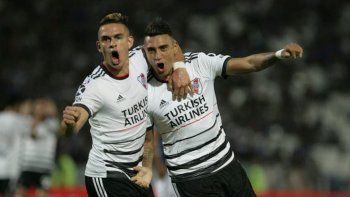 River manda a tres fechas del final.