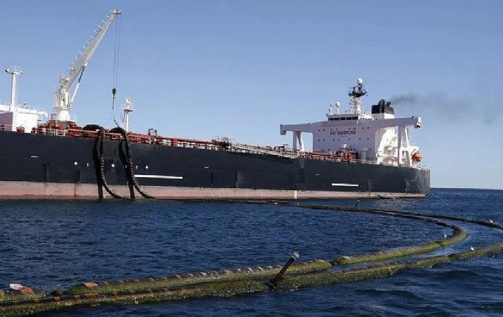 Las exportaciones de petróleo superaron los u$s1.000 millones en abril. Las exportaciones de petróleo superaron los u$s1.000 millones en abril.