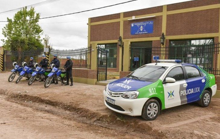 La Justicia ordenó allanar una sede de la Policía Local de Bahía Blanca en busca de un paterullero que se habría utilizado en la desaparición del joven.
