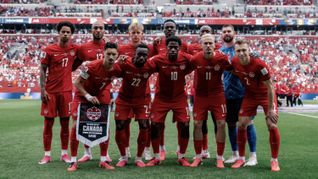 Canadá debutó con un empate ante Bosnia y rompió la mala racha de dos mundiales sin sumar puntos. Canadá debutó con un empate ante Bosnia y rompió la mala racha de dos mundiales sin sumar puntos.
