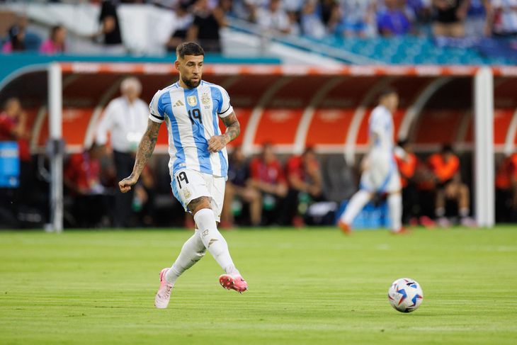 Football will give Nicolás Otamendi his last Olympic Games, and he will surely be the captain of the Under 23 team.