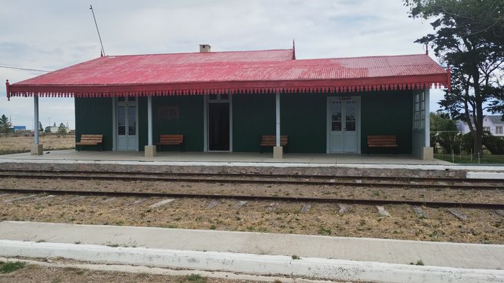 La vieja estación de tren de Fitz Roy, hoy convertida en museo. La vieja estación de tren de Fitz Roy, hoy convertida en museo.