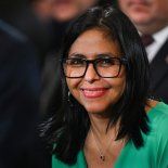 Delcy Rodríguez promete rescatar a Nicolás Maduro Delcy Rodríguez promete rescatar a Nicolás Maduro