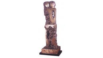 ámbito.com | «El uno» (1967), de Libero Badii. Bronce (120 x 47 cm, colección privada), que integra la muestra «Encuentro de poéticas».