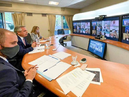 De la actividad, que fue coordinada por el CEO del Fondo de Inversión Directa de Rusia, Kirill Dmitriev, participaron el presidente Alberto Fernández, el ministro de Economía, Martín Guzmán y la asesora presidencial, Cecilia Nicolini.
