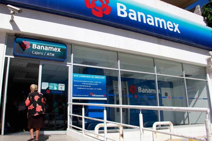 Si sos cliente de BBVA o de Banamex tienes que estar alerta porque el Servicio de Administración Tributaria te puede sorprender con una multa Si sos cliente de BBVA o de Banamex tienes que estar alerta porque el Servicio de Administración Tributaria te puede sorprender con una multa