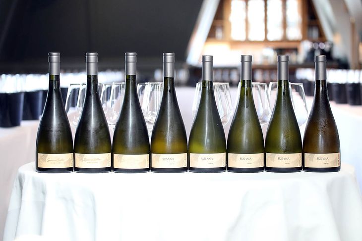 Susana Balbo Signature White Blend. Susana Balbo Signature White Blend.