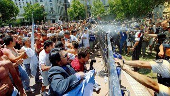 Crisis 2001.
