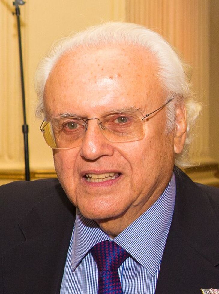 Despedido de Wall Street, usó maniobras cuestionadas para levantar un negocio que hoy mueve millones y despierta críticas en todo el mundo. Despedido de Wall Street, usó maniobras cuestionadas para levantar un negocio que hoy mueve millones y despierta críticas en todo el mundo.